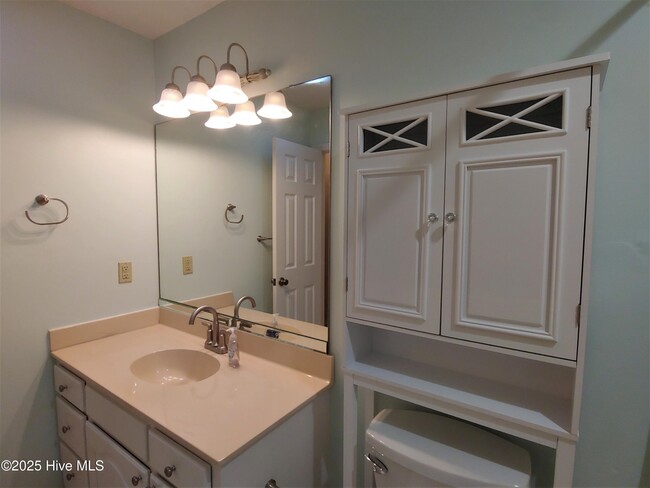 Building Photo - 456 Egret Dr
