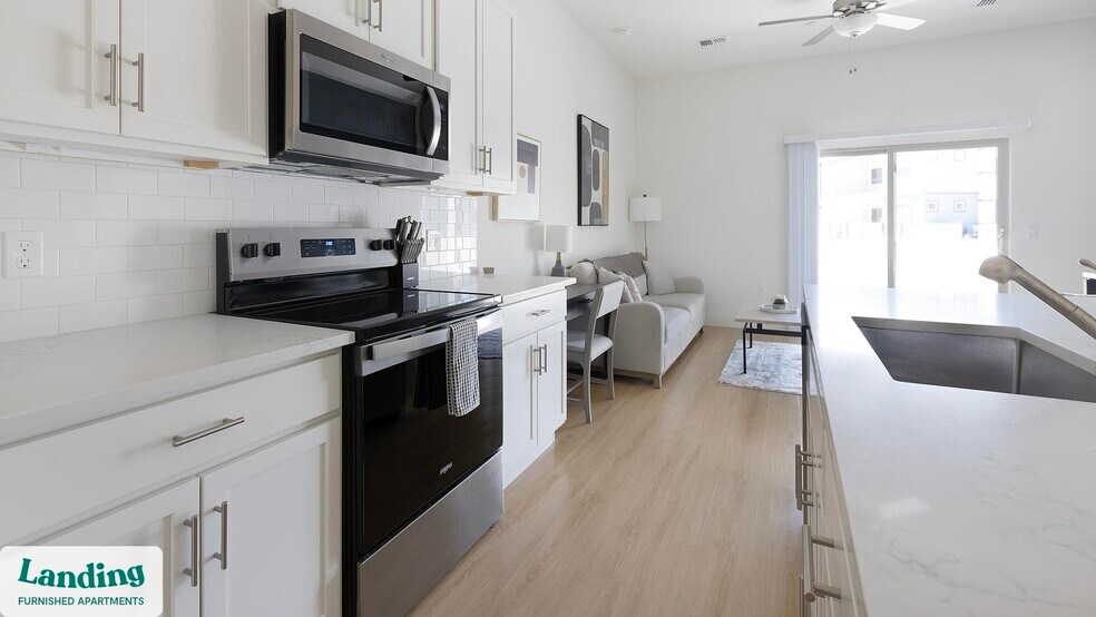 Building Photo - 5750 N La Cholla Blvd