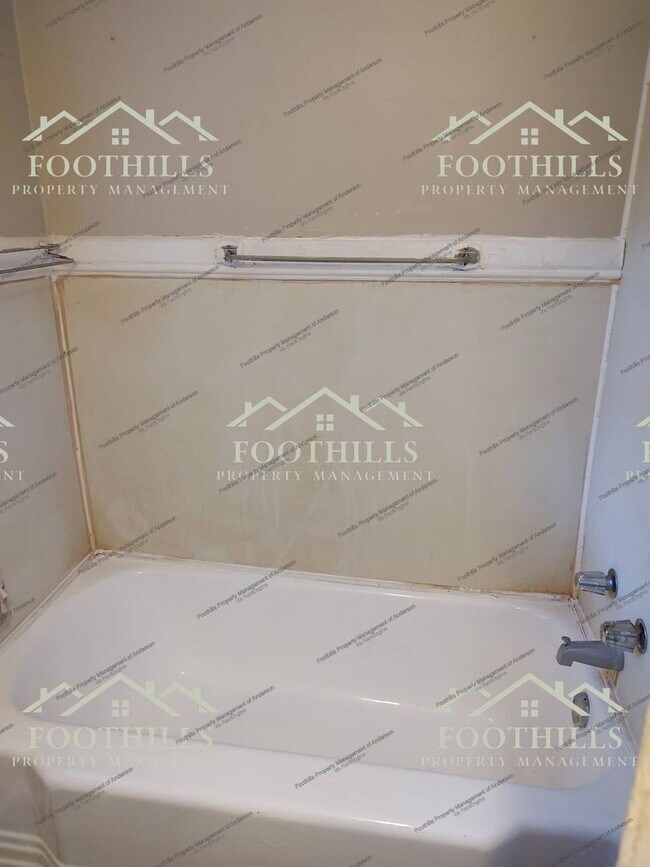 Building Photo - 507 Rose Hill St