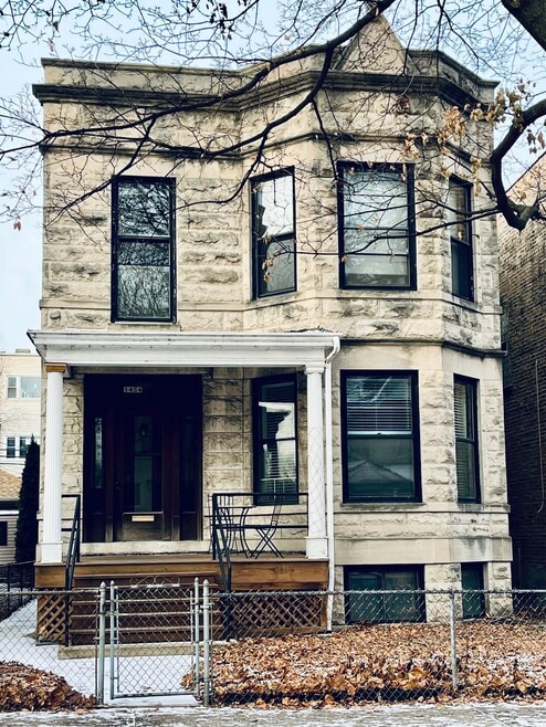 Building Photo - 1454 W Winona St