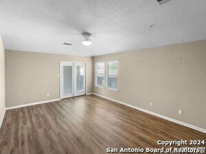 Building Photo - 735 Cormorant