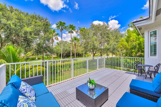 Building Photo - 4661 Manderly Dr