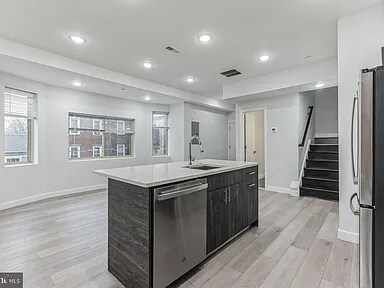 Building Photo - 2301 N 6th St