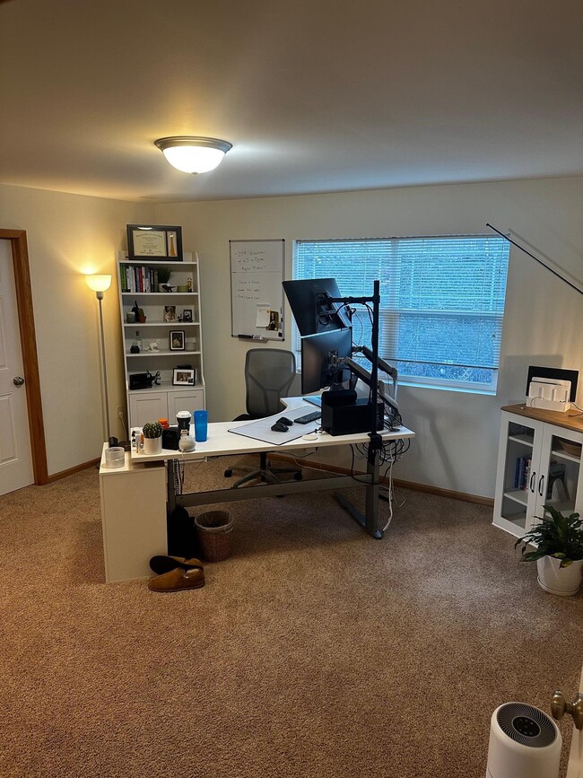 Building Photo - 2657 High Ridge Trail