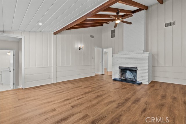 Building Photo - 624 N Hagar St