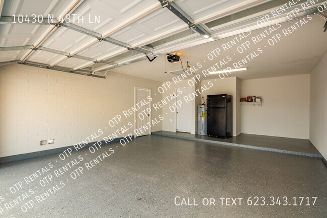 Building Photo - 10430 N 48th Ln