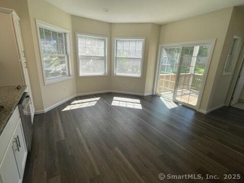 Building Photo - 27 Woodside Dr