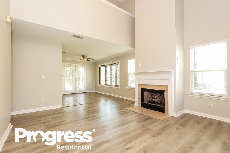 Building Photo - 3208 Sailmist Point