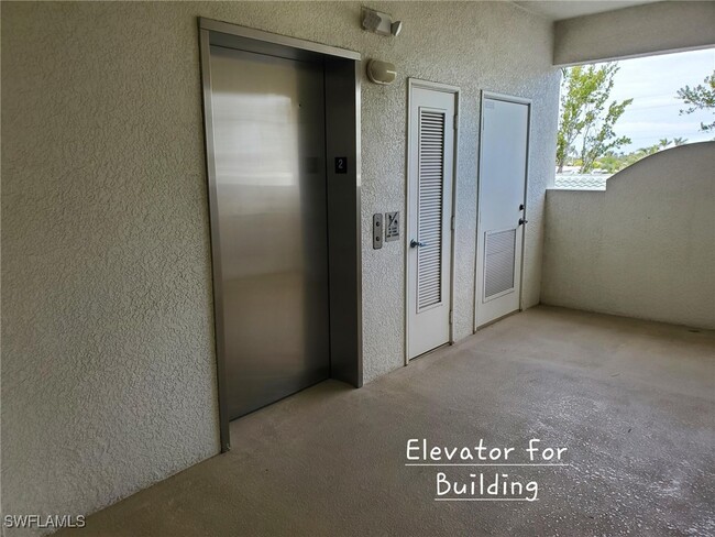 Building Photo - 11041 Gulf Reflections Drive