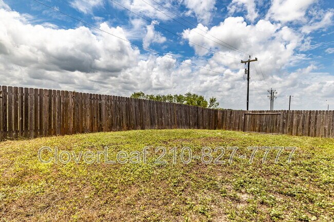 Building Photo - 15266 Snug Harbor Way