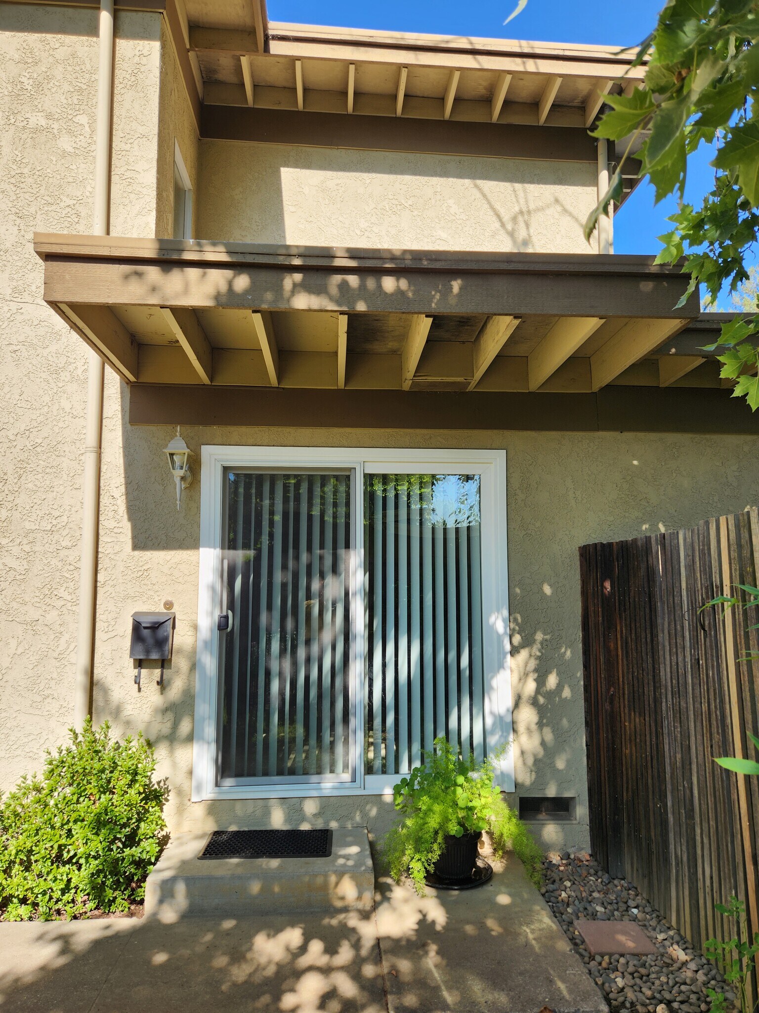 Building Photo - 6043 Leafwood Dr