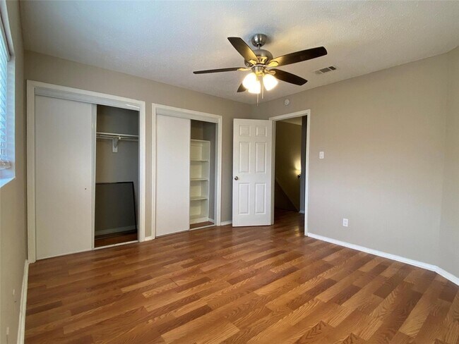 Building Photo - 3047 Olympia Drive