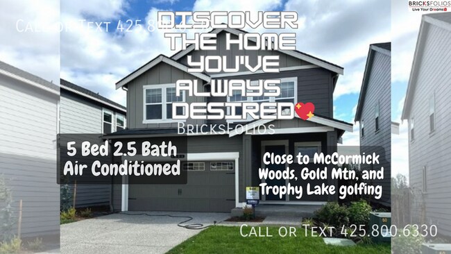 Primary Photo - Inviting Home in Port Orchard with a Perfe...