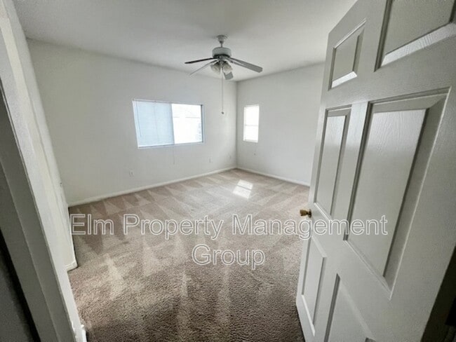 Building Photo - 9303 Gilcrease Ave