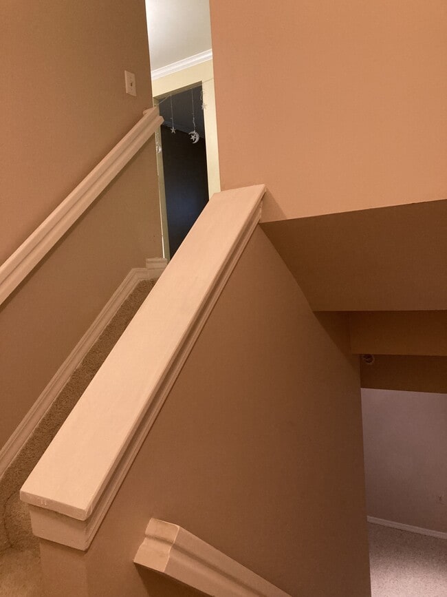 Building Photo - 41645 Copper Creek Dr