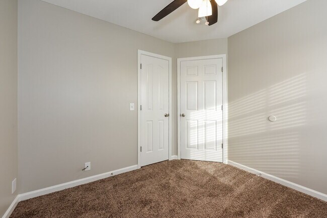 Building Photo - 3066 Ace Wintermeyer Dr