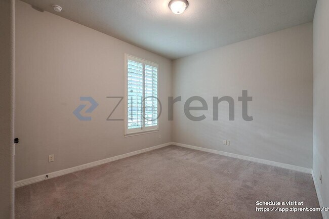 Building Photo - 3526 Cotton Farms Dr