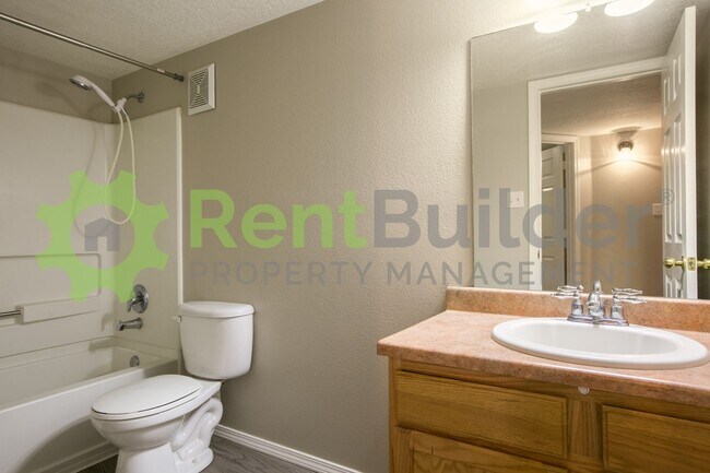 Building Photo - CALL US TODAY AT (505) 808-6467 TO SCHEDUL...