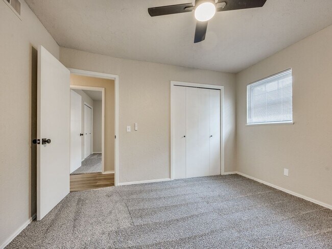 Building Photo - Newly Remodeled 3 Bed Home Near Lake Hefner | Screened Porch + 2 Living Areas