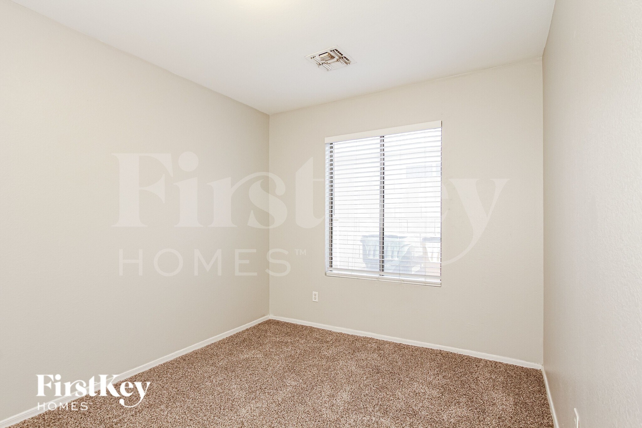 Building Photo - 11313 W Campana Dr