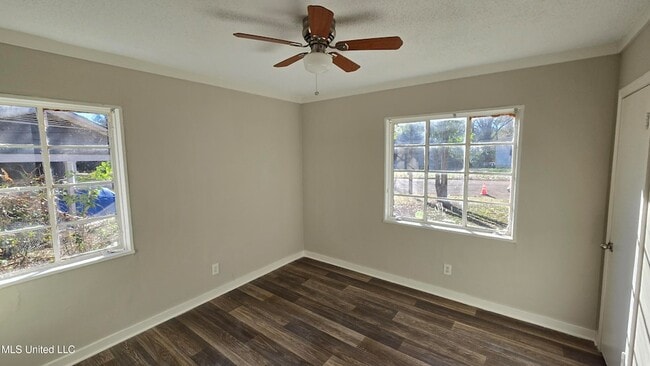 Building Photo - 512 Woodward Ave