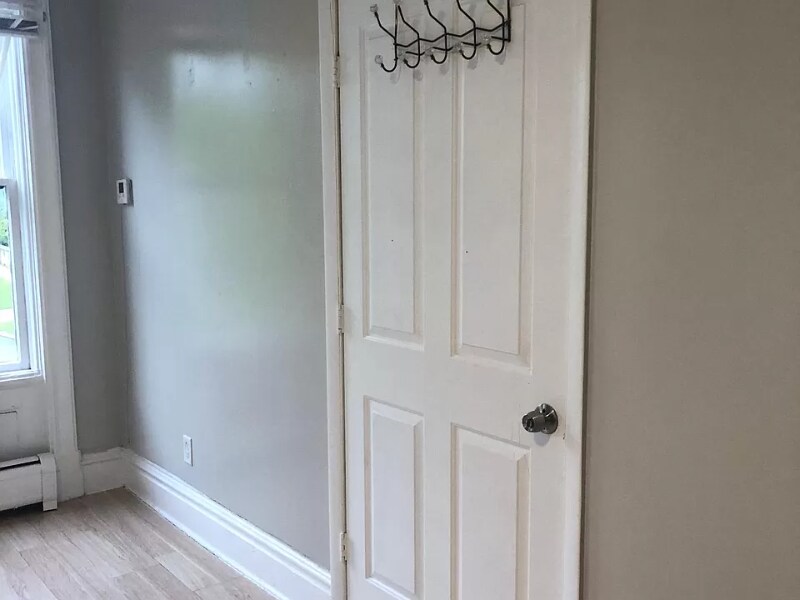 Building Photo - 313 Rutger St