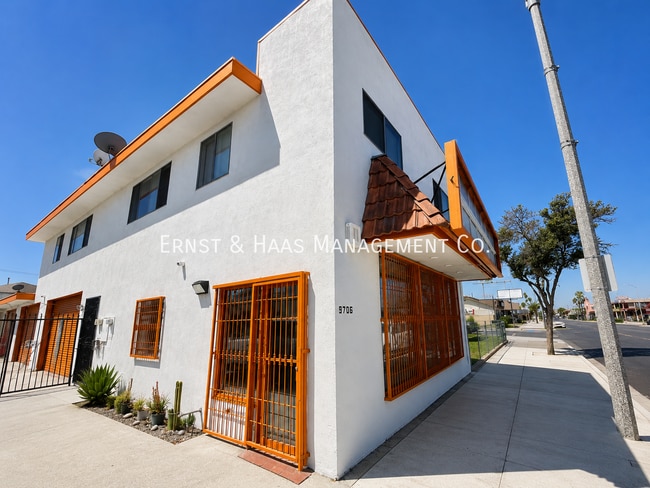 Building Photo - 9706 Alondra Blvd