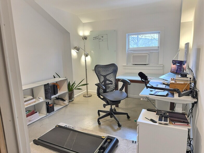 Building Photo - 3127 US-9