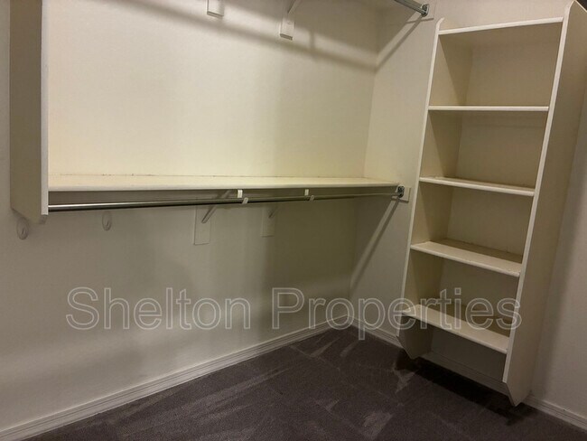 Building Photo - 10326 E Corbin Ave