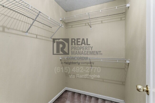 Building Photo - 6066 Sagi Cir