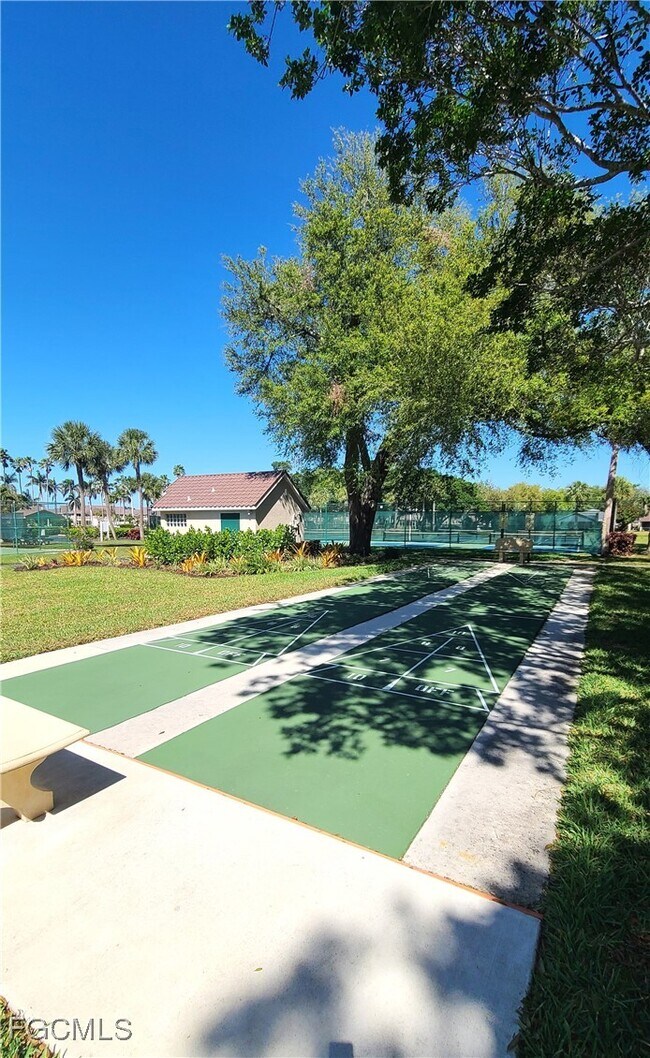 Building Photo - 14571 Daffodil Dr