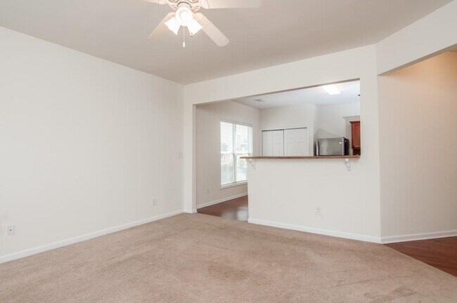 Building Photo - 267 Grenier Terrace NE