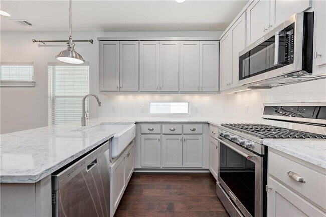 Building Photo - 1105 Euphoria Bend