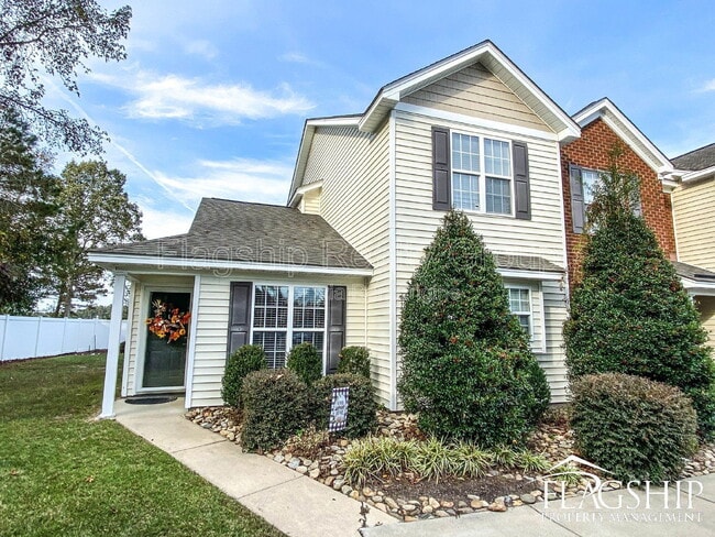 Building Photo - 1310 Thomas Langston Rd