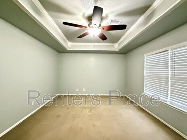 Building Photo - 12169 N 107th E Pl