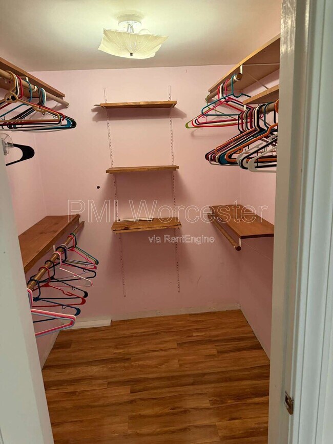 Building Photo - 26 Worthington Ave