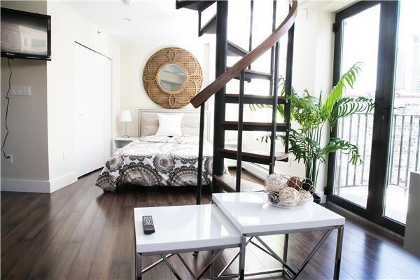 Building Photo - 809 Ninth Avenue