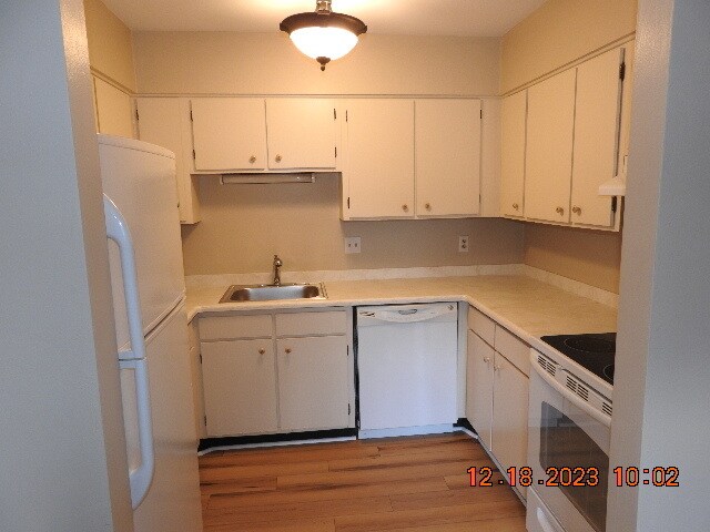 Kitchen - 3602 Timberline Trl