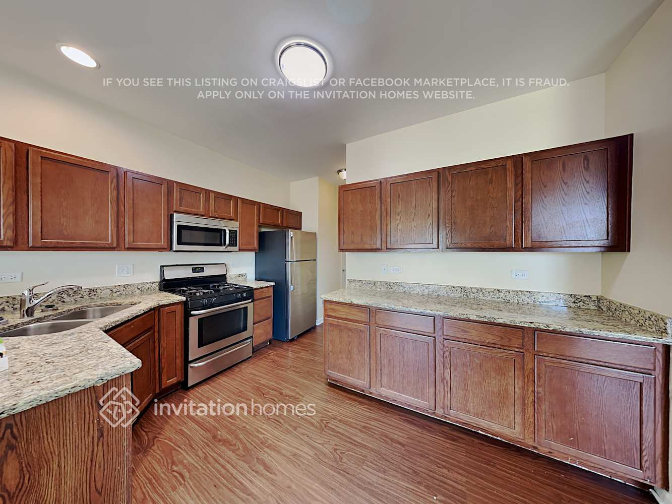 Building Photo - 504 Fort Clatsop Ct