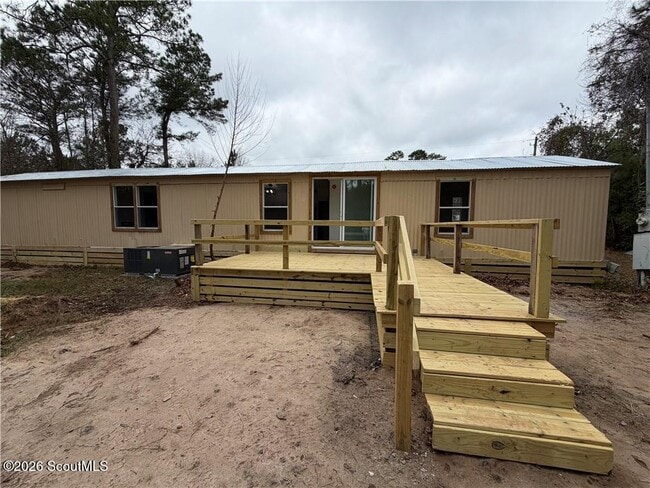 Building Photo - 1222 White Dr N E
