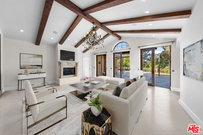 Building Photo - 15401 Brownwood Pl