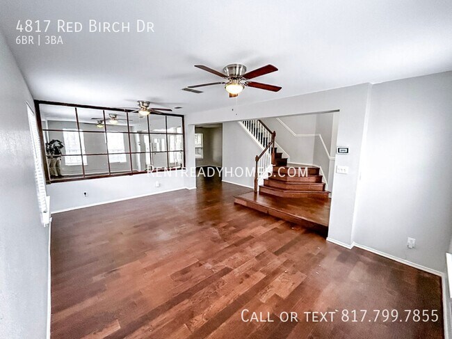 Building Photo - 4817 Red Birch Dr