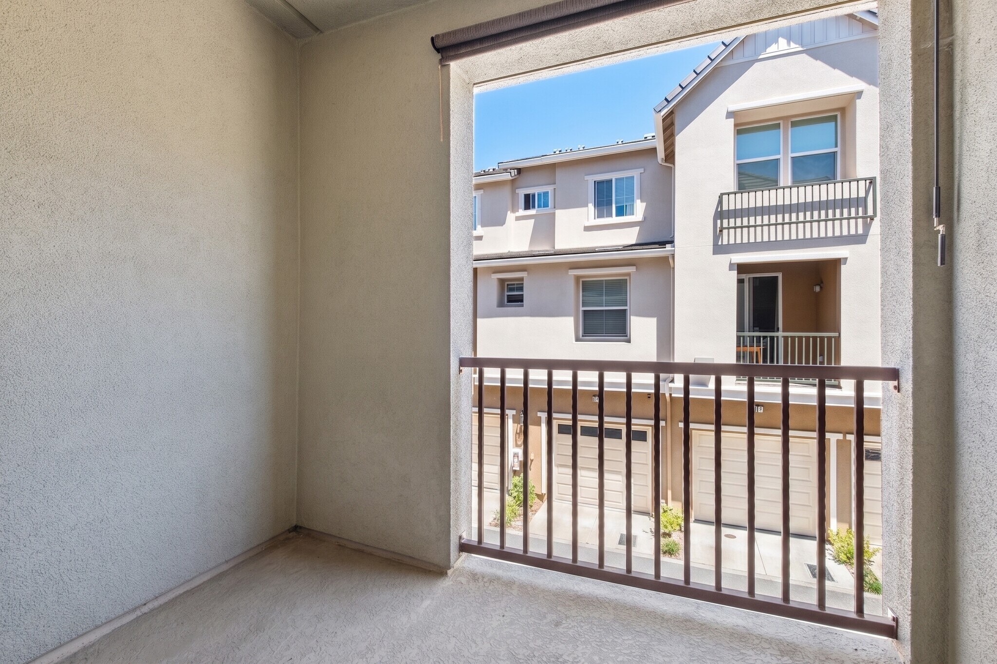 Building Photo - 1271 Westbury Dr