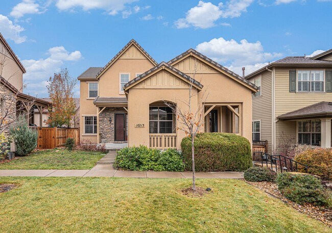 Primary Photo - Spacious 4 bedroom 4 bathroom home in the heart of Lone Tree!