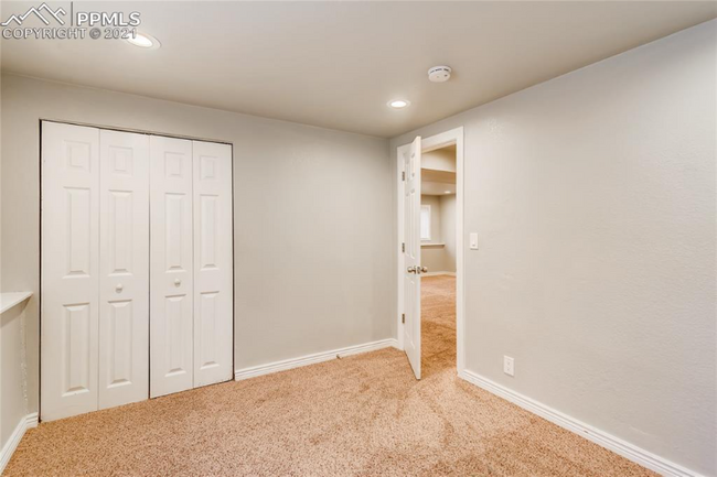 Building Photo - 3108 Moonbeam Cir S