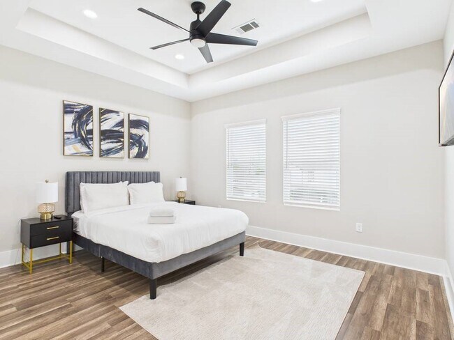 Building Photo - 6310 Norland St