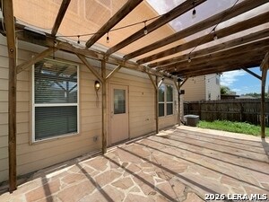 Building Photo - 11838 Twin Oaks Path