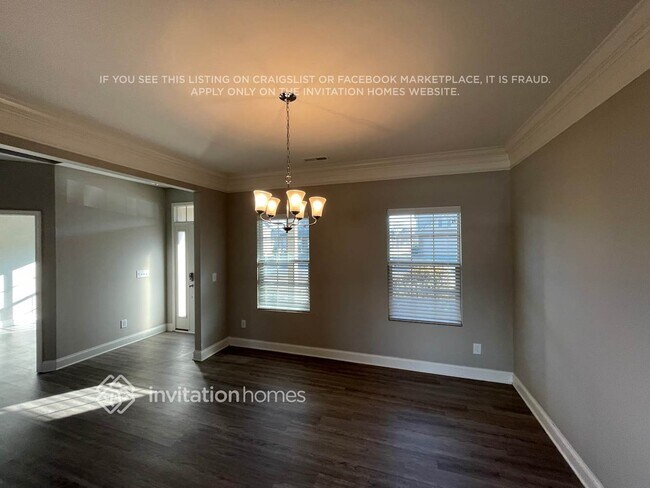 Building Photo - 5377 Roberta Crossing Dr