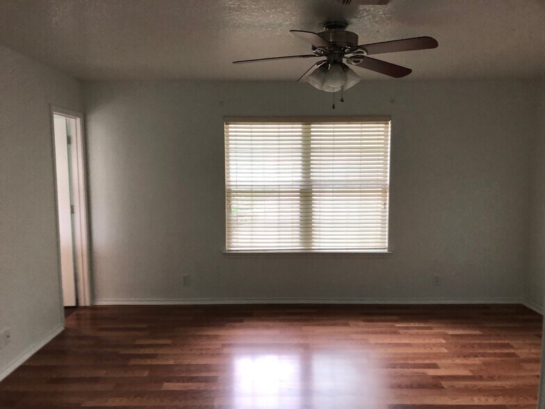 Primary Room - 867 Spyglass Dr