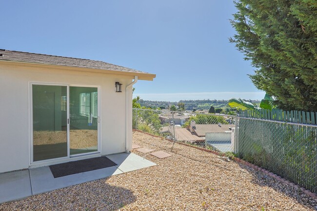 Building Photo - Peaceful 3BD/2BA Home in 55+ Community with Yard, Ocean View & Garage